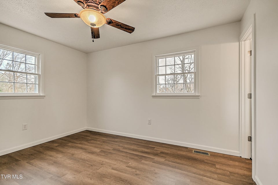 Photo #26: 457 Merman Road