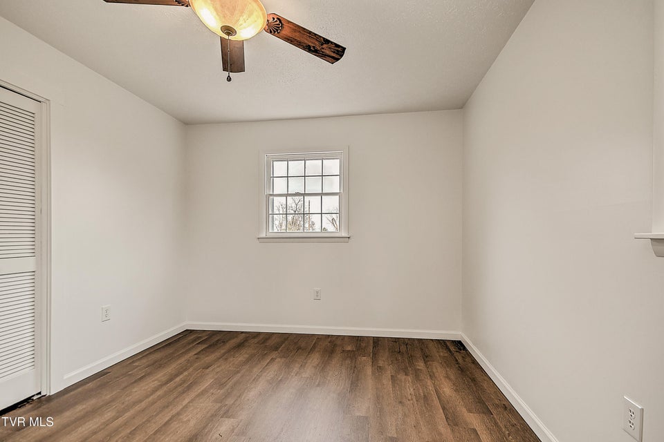 Photo #29: 457 Merman Road