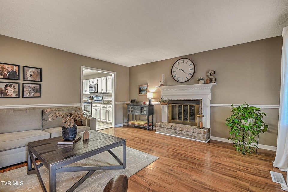 Photo #7: 324 Ferndale Lane