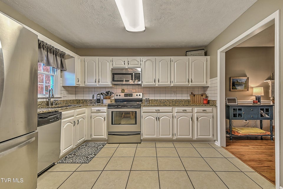 Photo #13: 324 Ferndale Lane