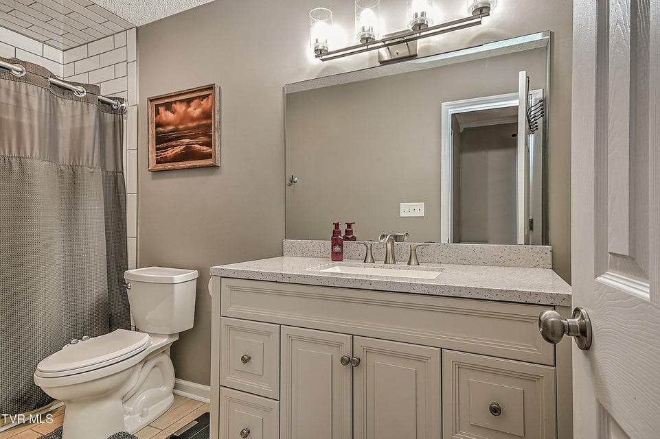 Photo #21: 324 Ferndale Lane