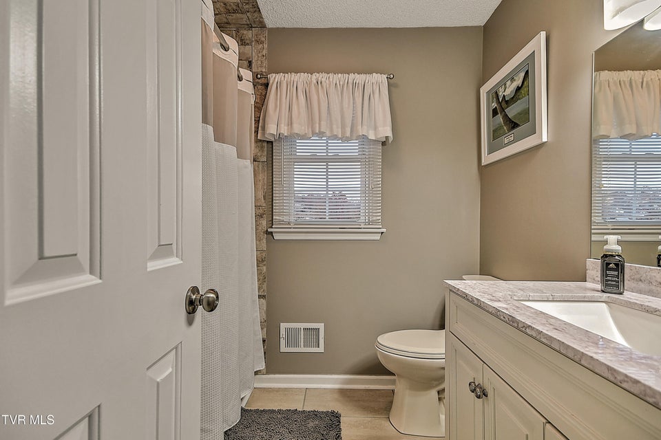 Photo #27: 324 Ferndale Lane