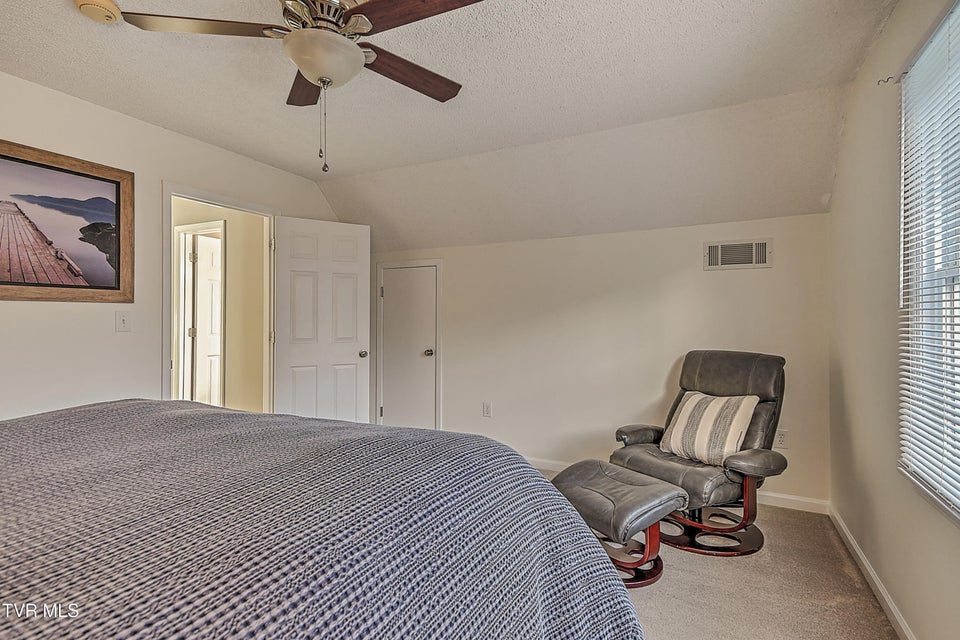 Photo #30: 324 Ferndale Lane