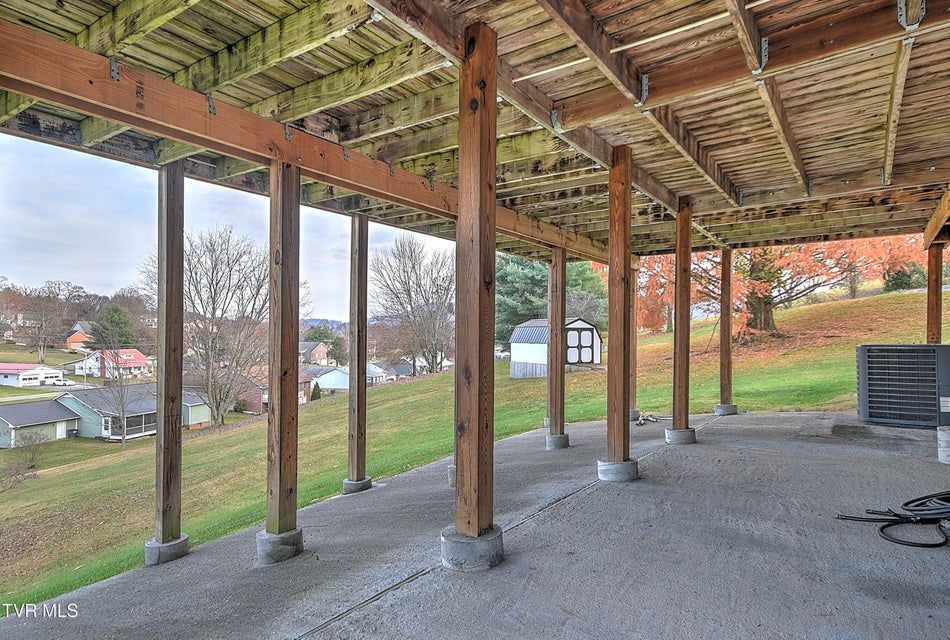 Photo #40: 324 Ferndale Lane