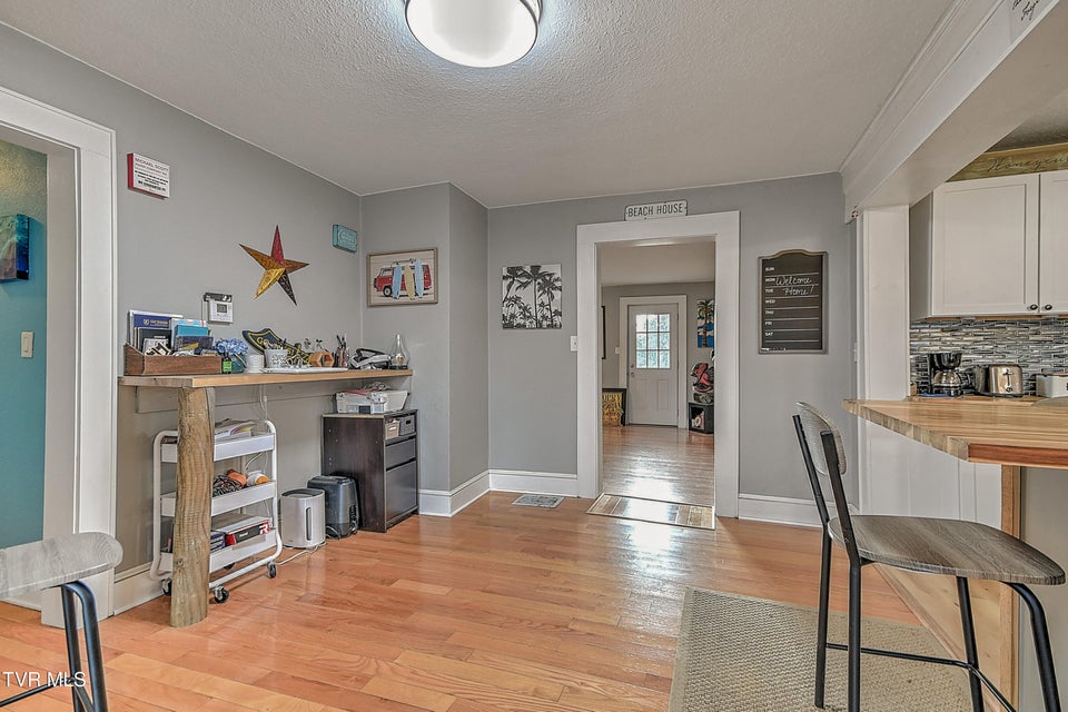 Photo #12: 2205 Pendragon Road