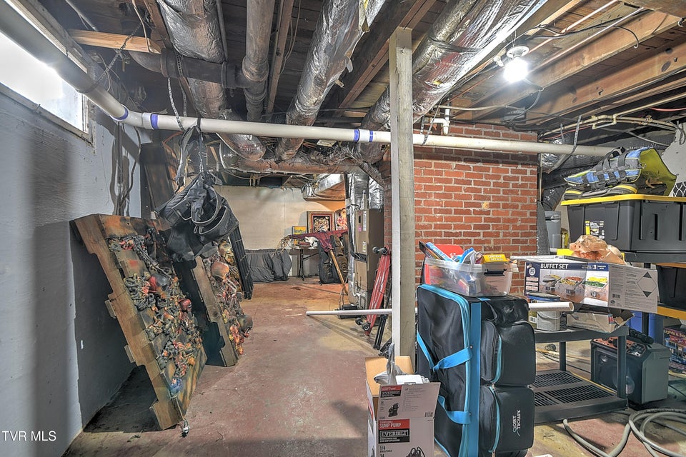 Photo #30: 2205 Pendragon Road