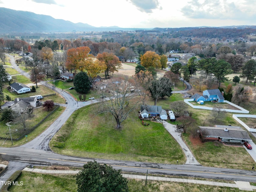 Photo #47: 2205 Pendragon Road