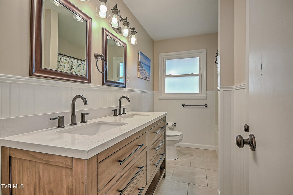 Photo #14: 206 Lynfield Road