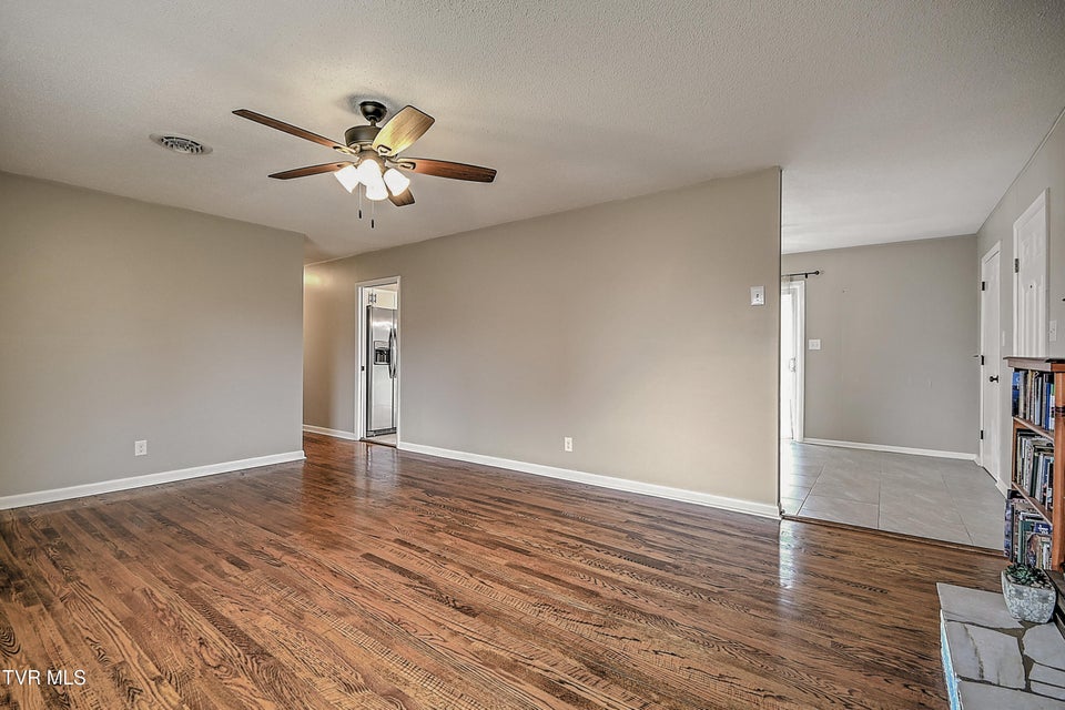 Photo #12: 206 Lynfield Road