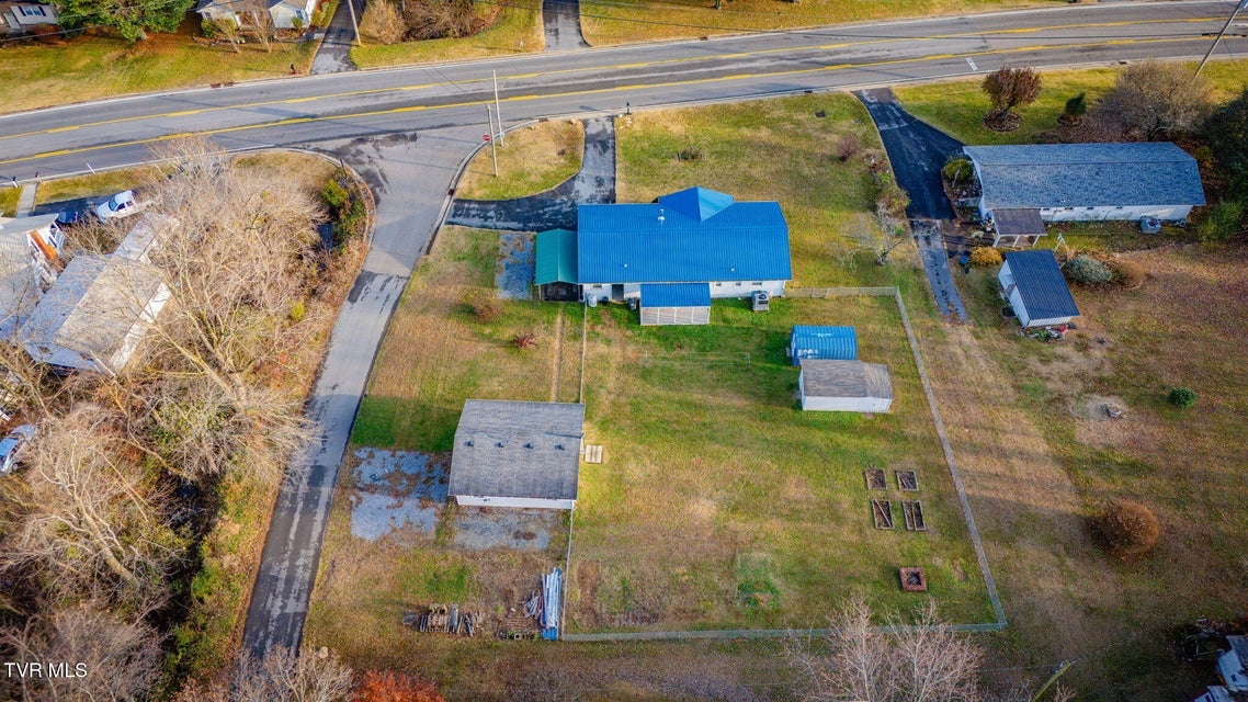 Photo #34: 1669 Highway 91 