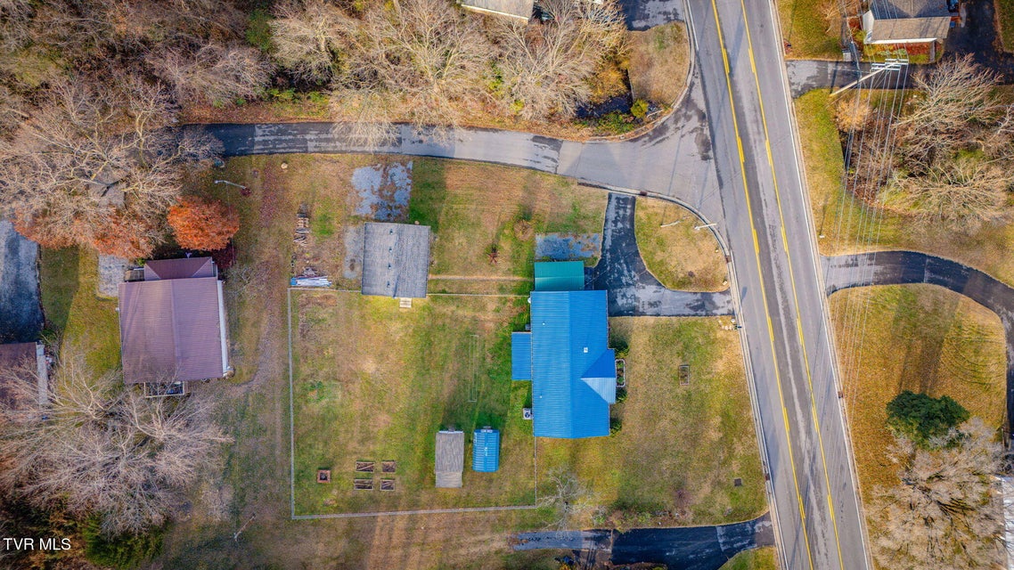 Photo #36: 1669 Highway 91 