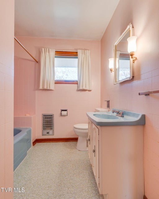 Photo #12: 106 Patrick Henry Circle