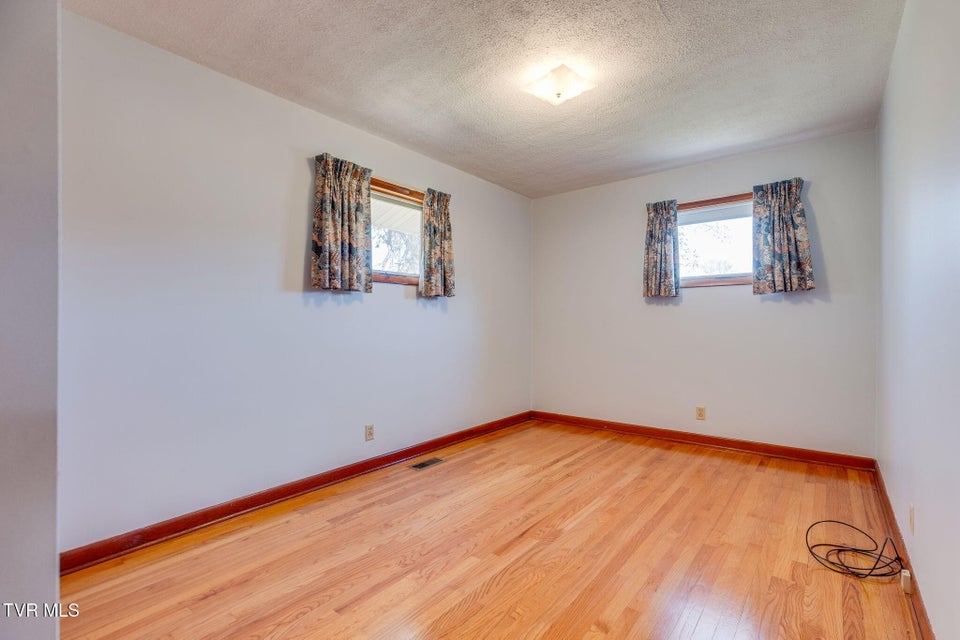 Photo #19: 106 Patrick Henry Circle