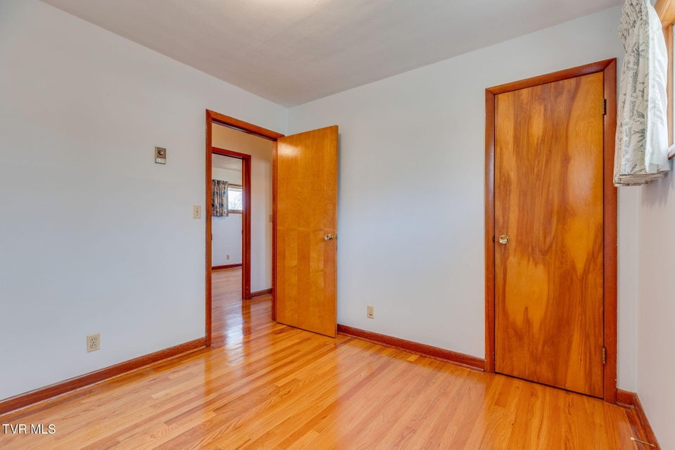 Photo #15: 106 Patrick Henry Circle