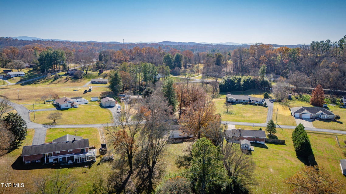 Photo #29: 106 Patrick Henry Circle