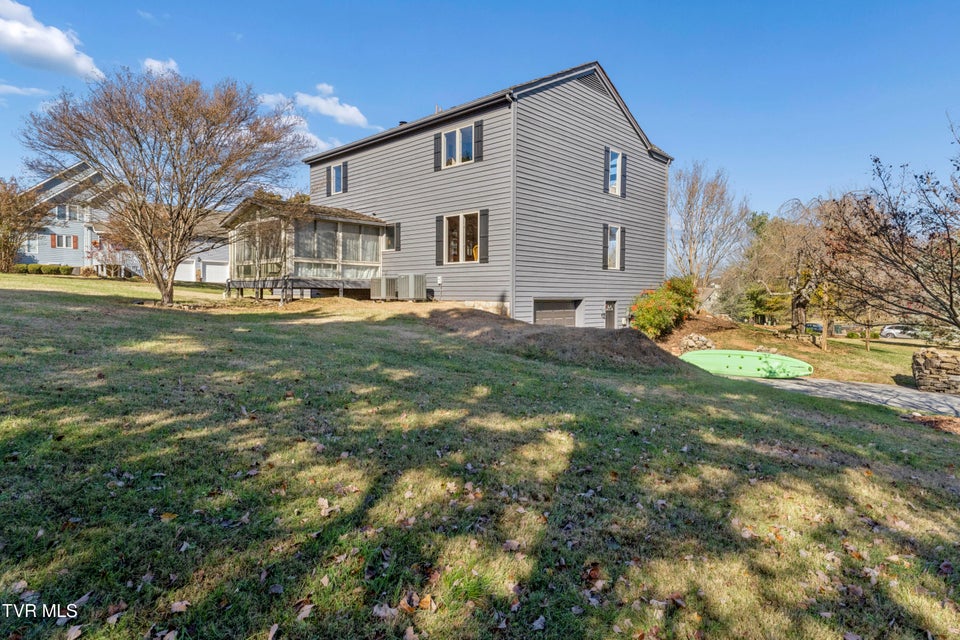 Photo #7: 217 Lake Meadow Drive