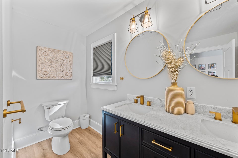 Photo #13: 1520 Tremont Avenue