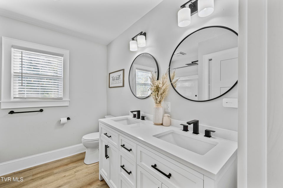 Photo #19: 1520 Tremont Avenue