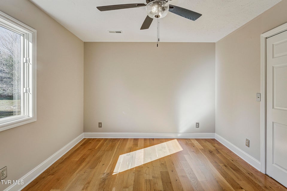 Photo #73: 217 Lake Meadow Drive