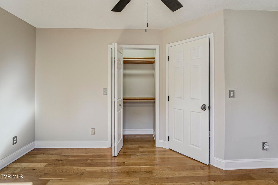 Photo #74: 217 Lake Meadow Drive