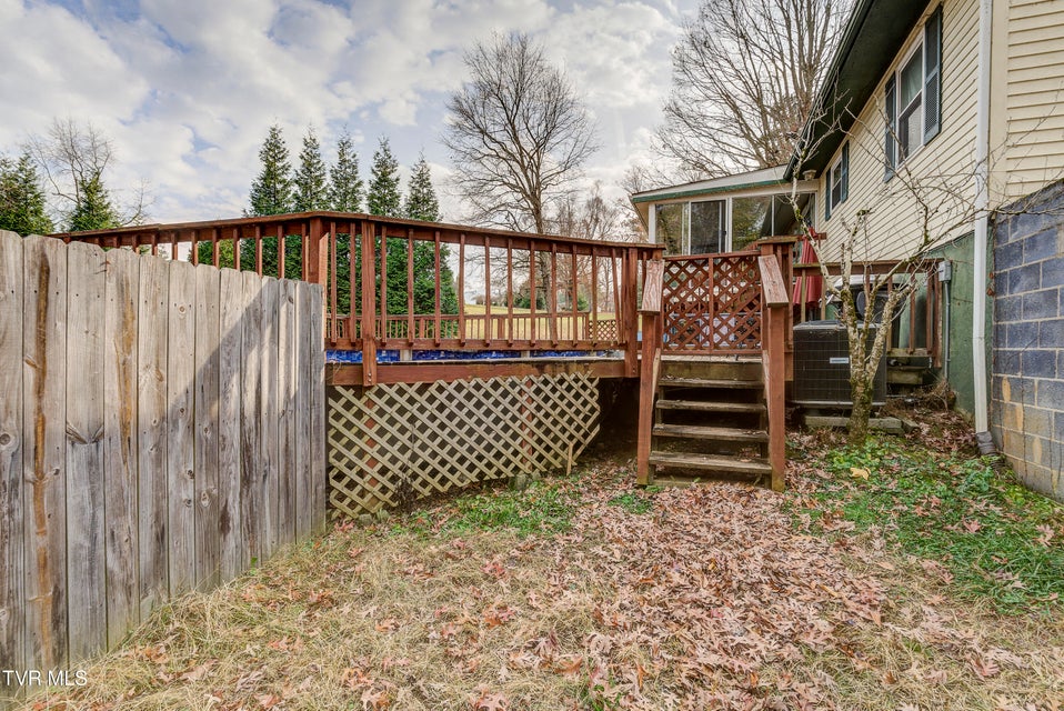 Photo #33: 13 Runion Way