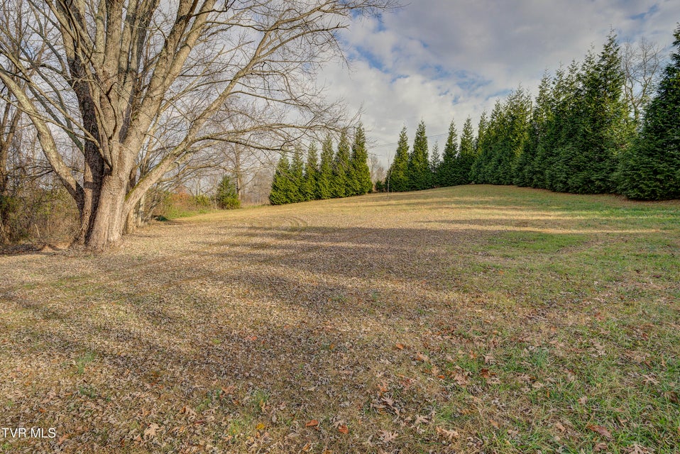 Photo #41: 13 Runion Way