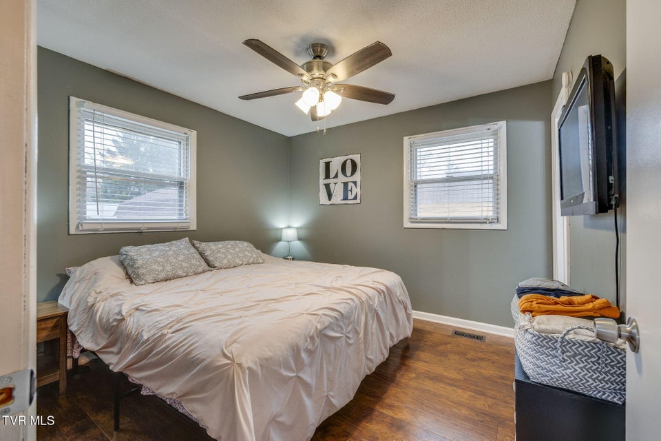 Photo #14: 3200 Buckingham Drive