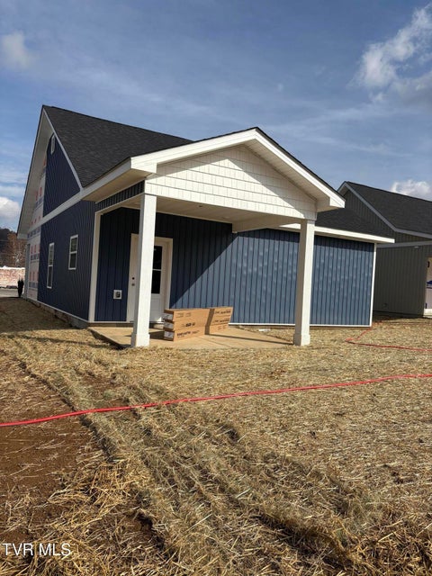 Photo #11: 616 Pine Street