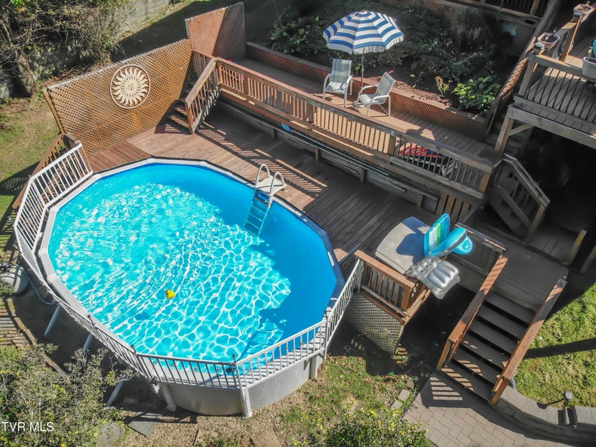 Photo #42: 203 Hilltop Drive