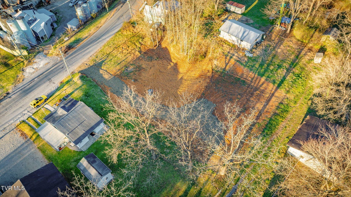 Photo #13: 544 Oakwood Street