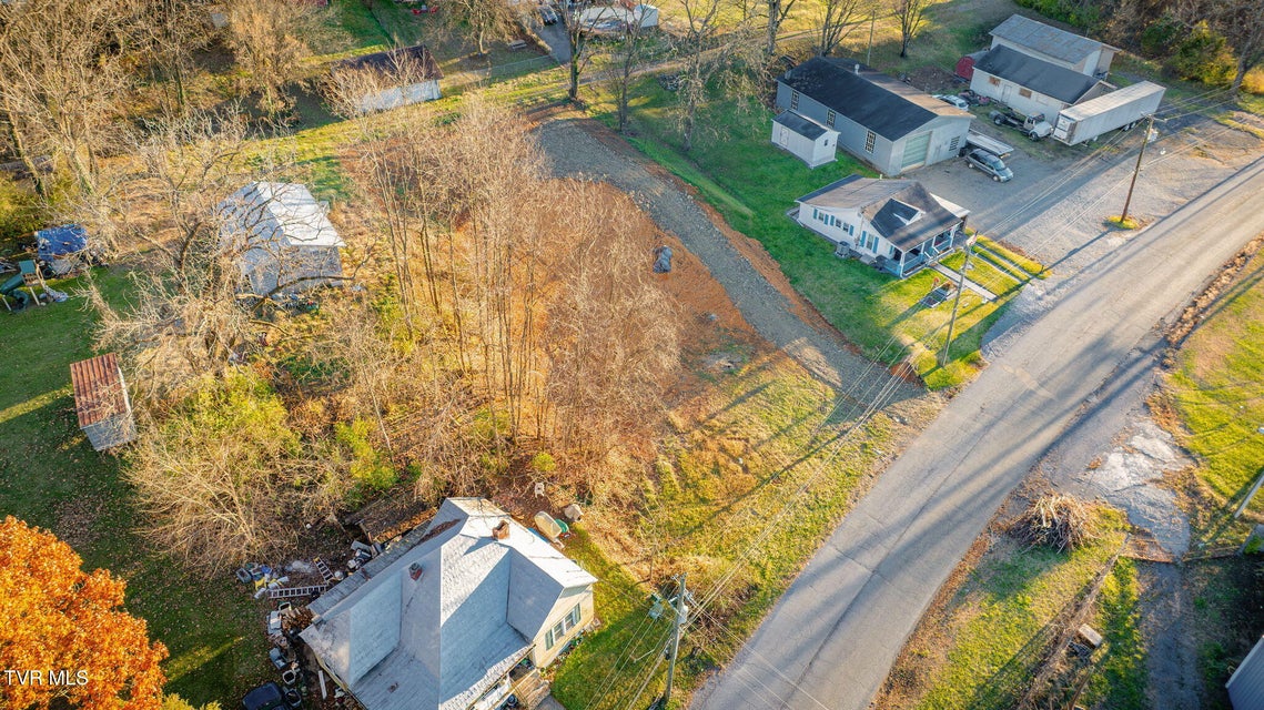 Photo #16: 544 Oakwood Street