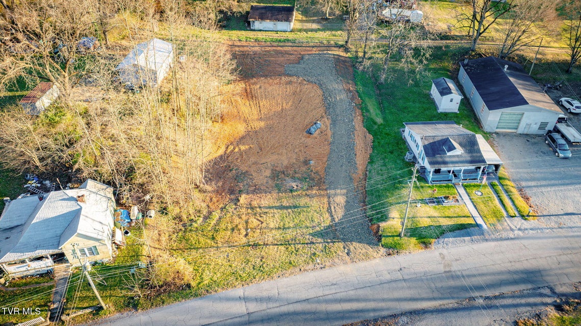 Photo #7: 544 Oakwood Street