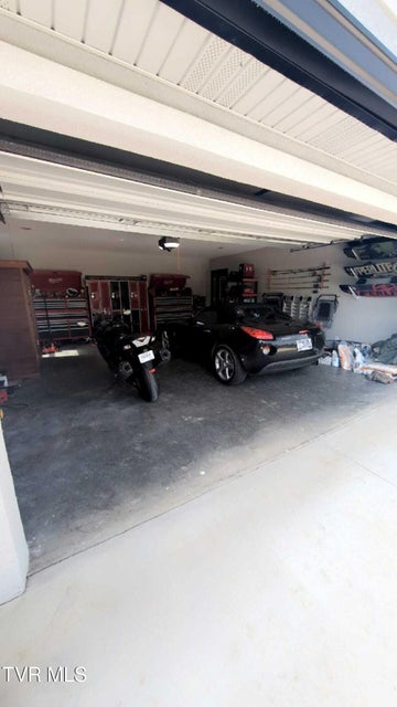 Photo #32: 1148 Biltmore Place