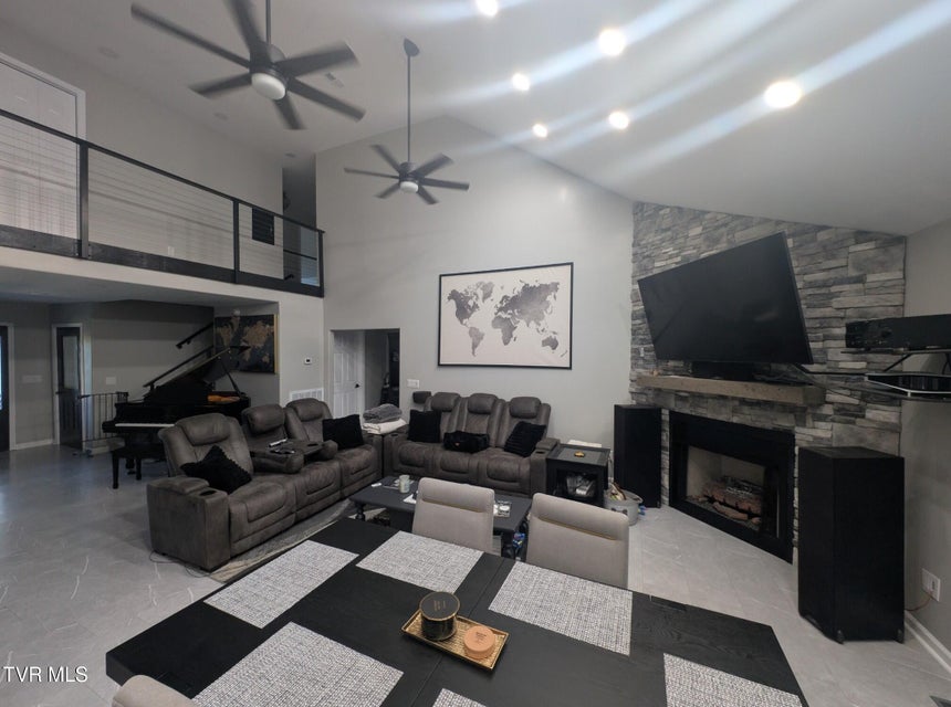 Photo #5: 1148 Biltmore Place