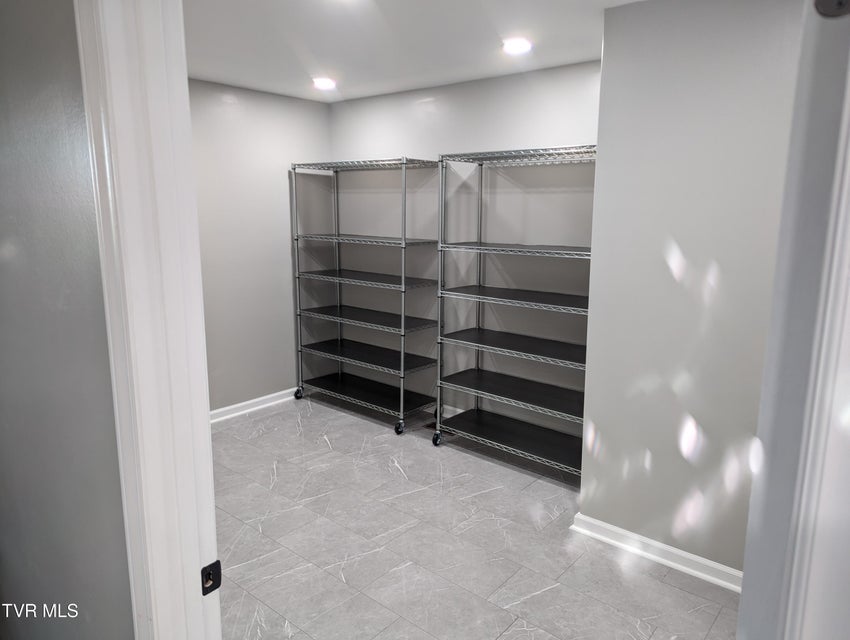 Photo #7: 1148 Biltmore Place