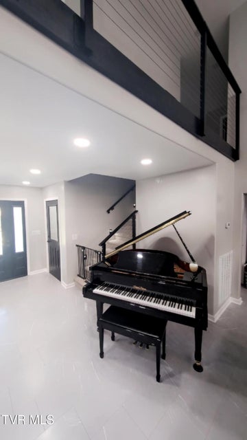 Photo #8: 1148 Biltmore Place