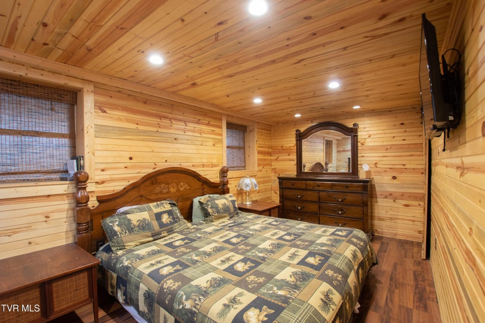 Photo #72: 203 Hilltop Drive