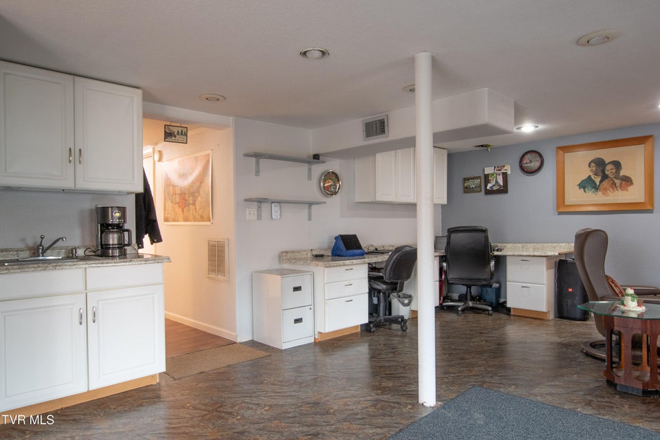 Photo #69: 203 Hilltop Drive