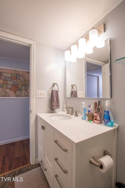 Photo #71: 203 Hilltop Drive