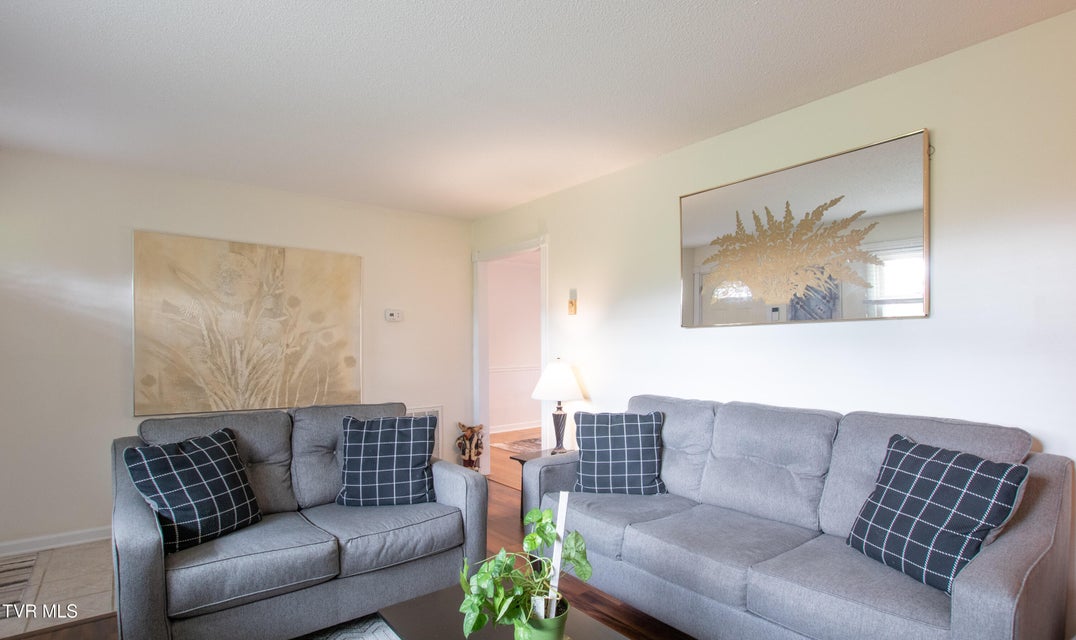 Photo #45: 203 Hilltop Drive