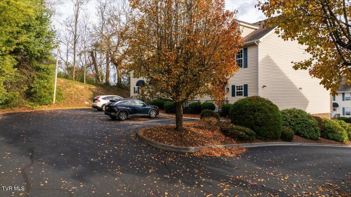 Photo #4: 30 Pepper Ridge Court