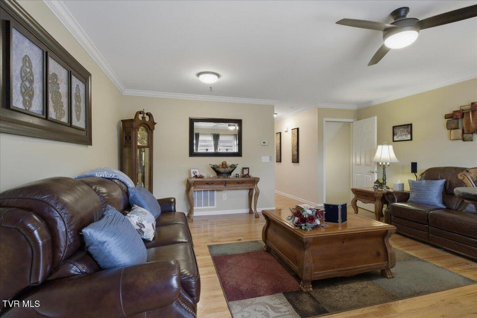 Photo #14: 30 Pepper Ridge Court