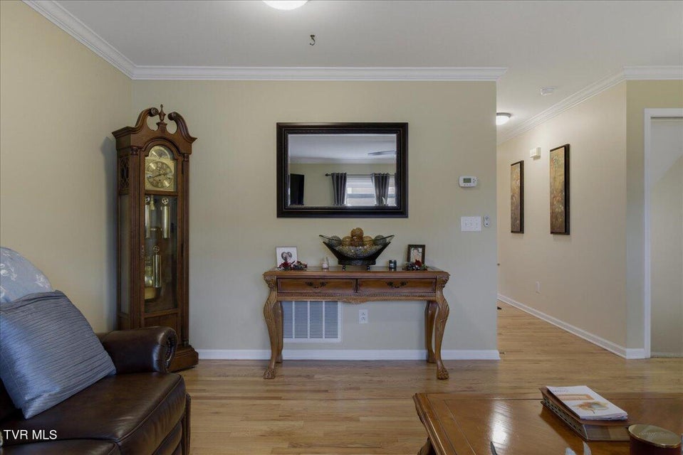 Photo #13: 30 Pepper Ridge Court