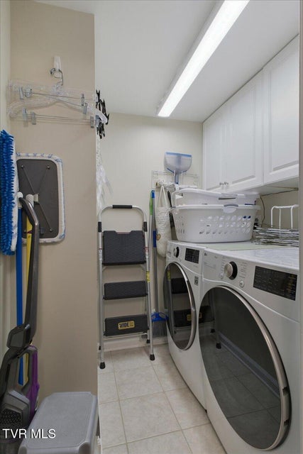 Photo #21: 30 Pepper Ridge Court