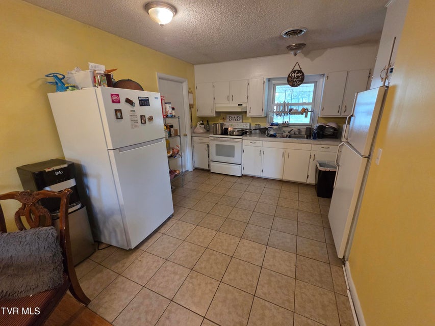 Photo #7: 1914 Oakland Avenue