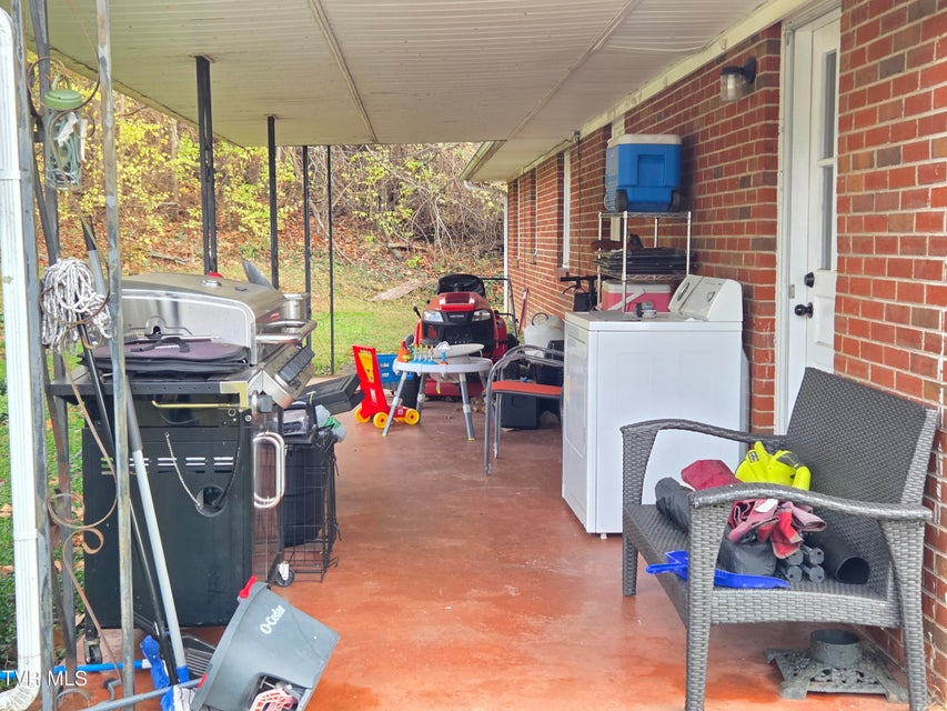 Photo #25: 1914 Oakland Avenue