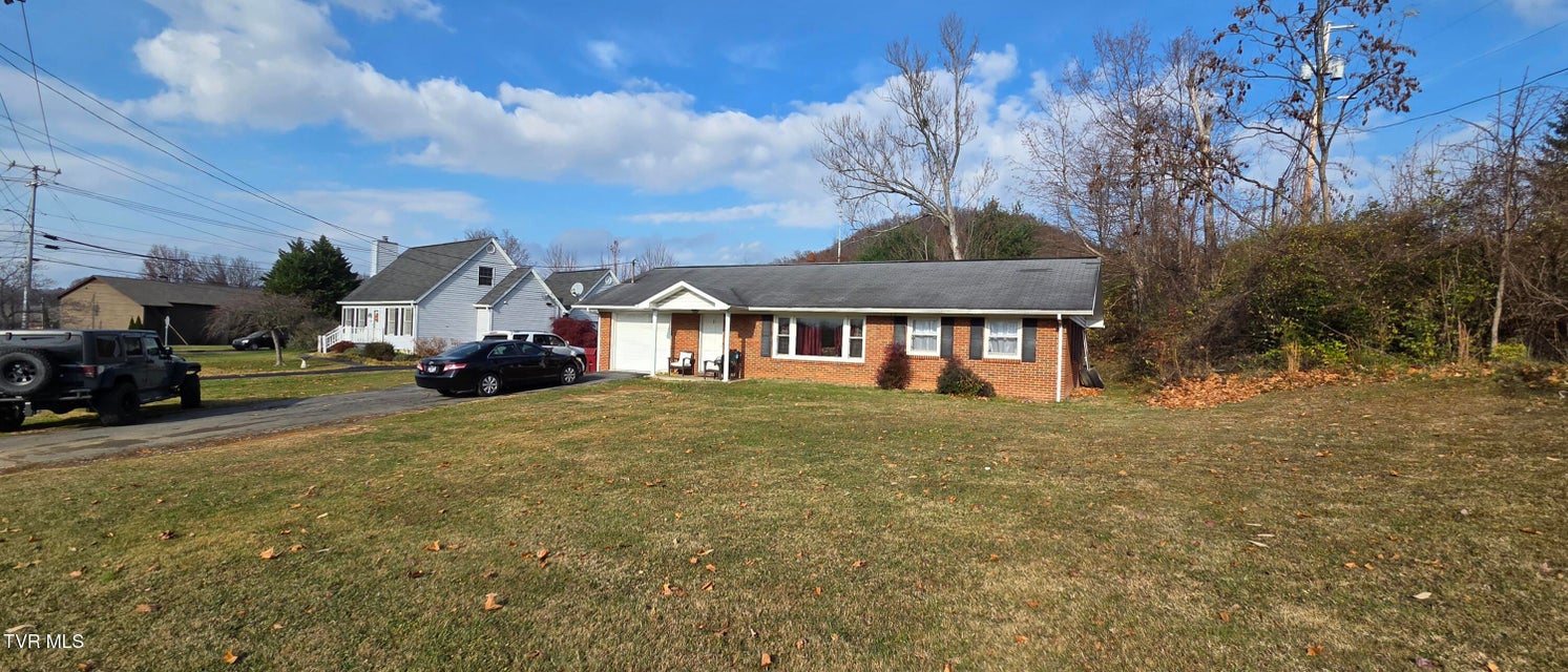 Photo #34: 1914 Oakland Avenue