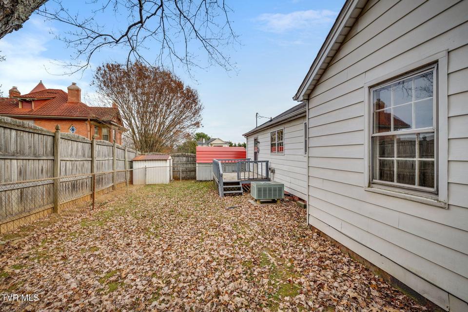 Photo #27: 813 Haynes Street