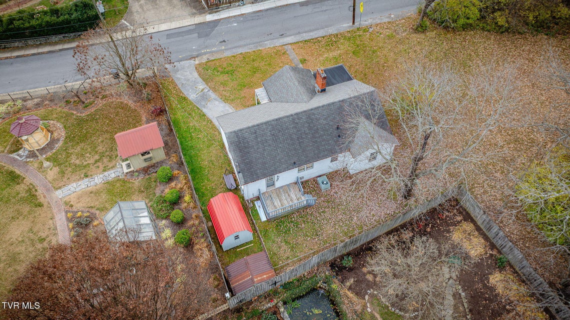 Photo #35: 813 Haynes Street