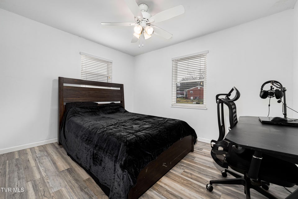 Photo #30: 121 Valley Circle